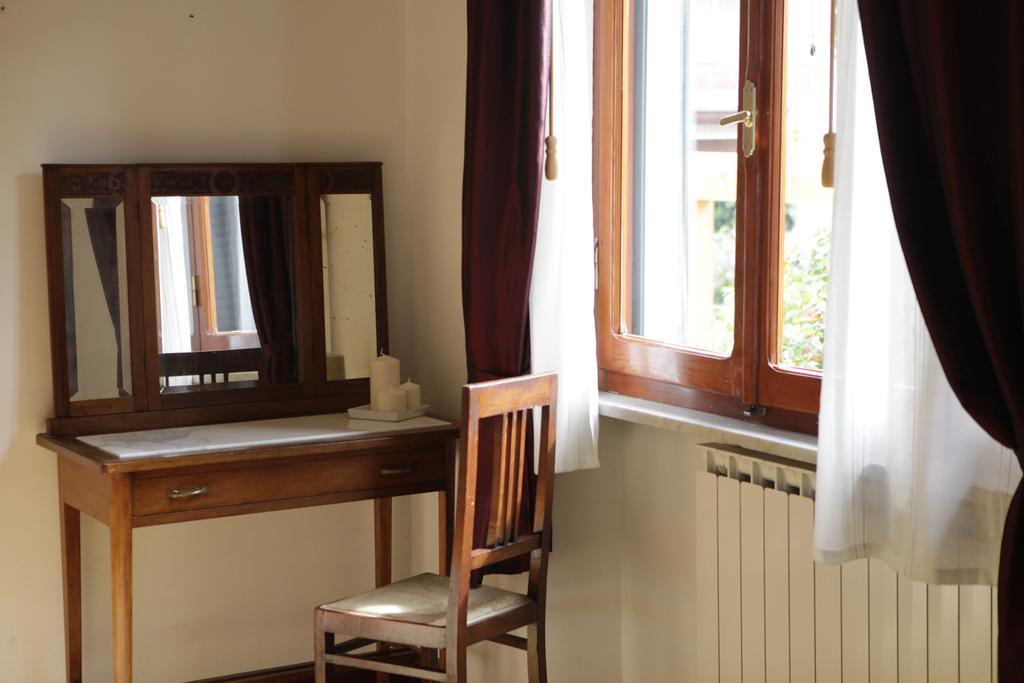 B&B Casa Di Claudia Marina Di Carrara Cameră foto